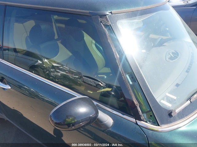 2003 MINI COOPER WMWRC33423TE19047 Photo 5