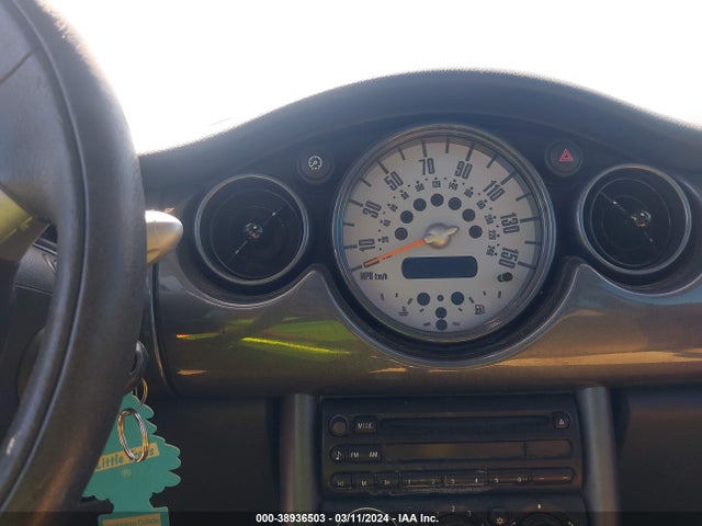 2003 MINI COOPER WMWRC33423TE19047 Photo 6