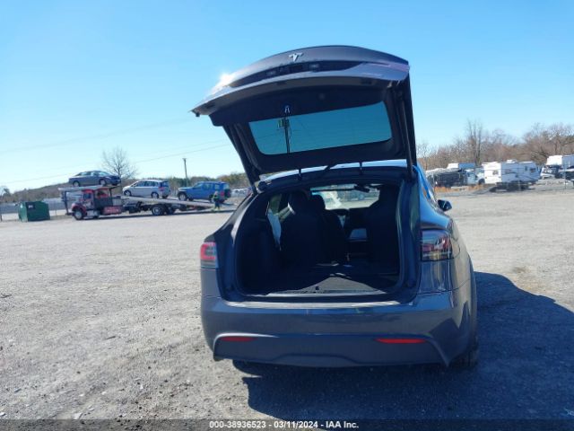 7SAXCBE67NF340899 Tesla Model X Plaid Tri Motor All-wheel Drive