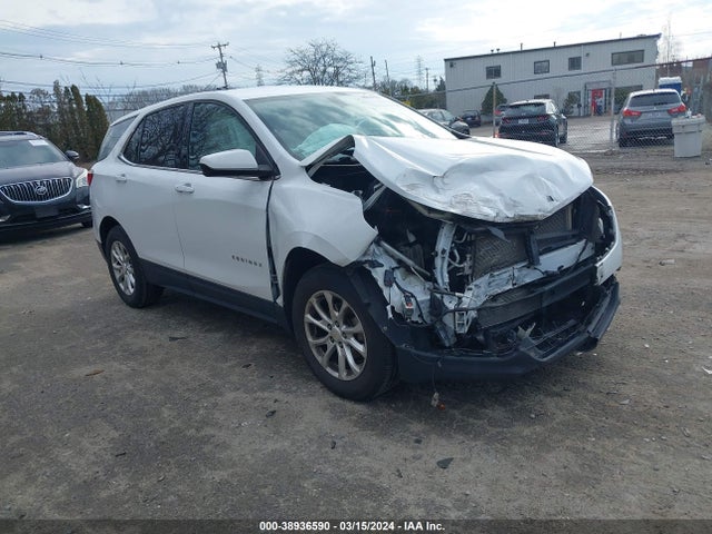 Chevrolet EQUINOX LT 2018 2GNAXSEV5J6236823 Image 1