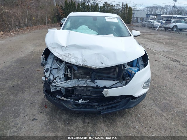 Chevrolet EQUINOX LT 2018 2GNAXSEV5J6236823 Image 12
