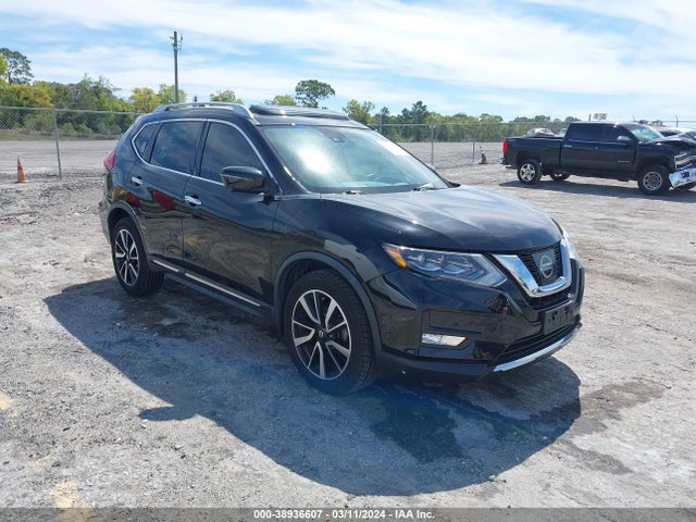 2017 JN8AT2MV1HW023135 main image