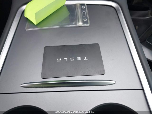 5YJ3E1EA1NF313069 Tesla Model 3 Rear-wheel Drive