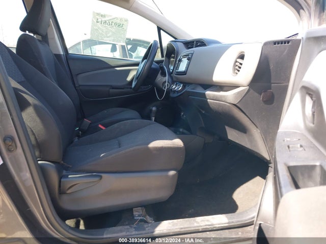 Toyota YARIS L 2016 VNKKTUD30GA066149 Image 5