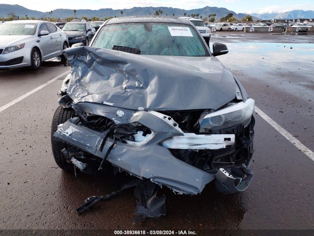 WBA2J5C5XJVB28132 BMW M240i