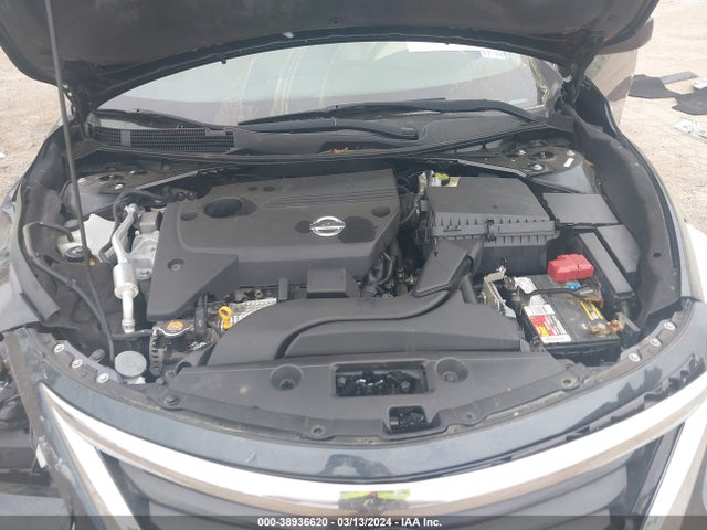 Nissan Altima 2.5 S 2015 1N4AL3AP1FN301967 Image 10