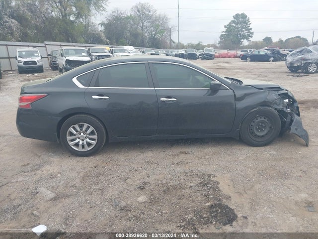 Nissan Altima 2.5 S 2015 1N4AL3AP1FN301967 Image 13