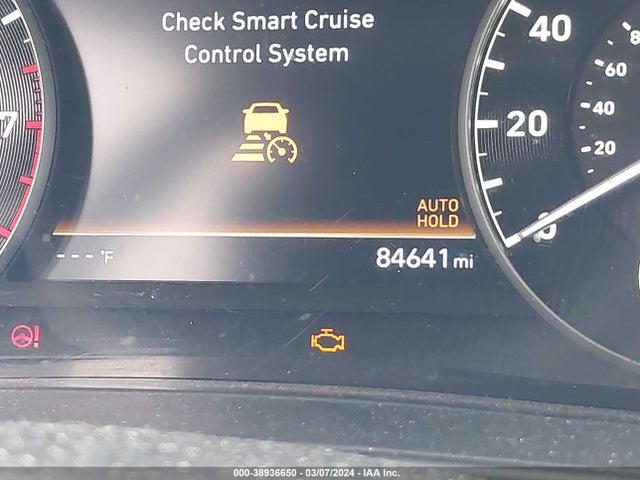 Genesis G90 5.0 Ultimate 2017 KMHG54JH3HU034767 Image 15