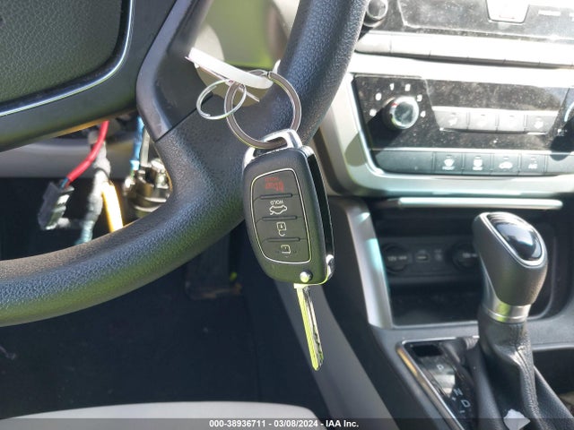 Hyundai SONATA SE 2017 5NPE24AF9HH577828 Image 11