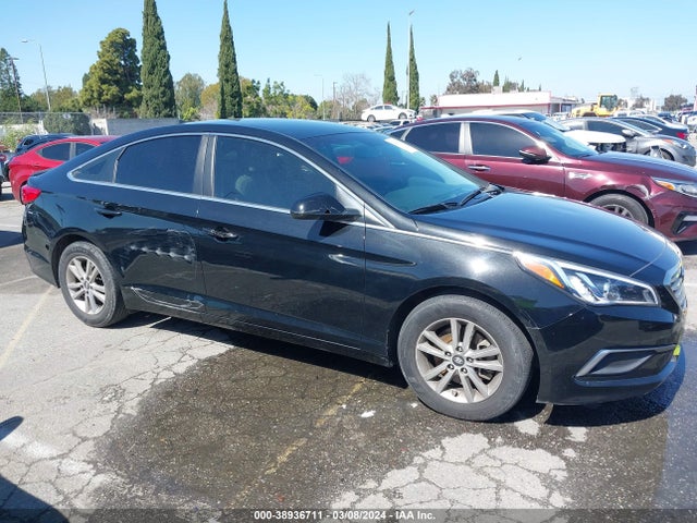 Hyundai SONATA SE 2017 5NPE24AF9HH577828 Image 13