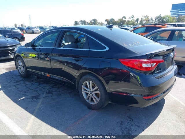 Hyundai SONATA SE 2017 5NPE24AF9HH577828 Image 3