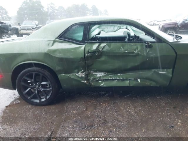 2C3CDZAGXNH108618 Dodge Challenger Sxt