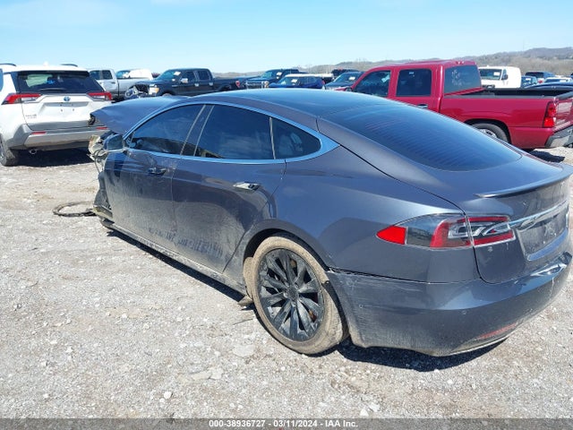 Tesla Model S Performance Dual Motor All-wheel Drive 2020 5YJSA1E40LF355361 Image 3