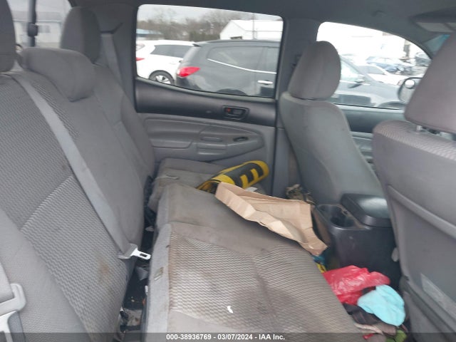 2014 TOYOTA TACOMA BASE V6 VIN: 3TMLU4EN8EM141965
