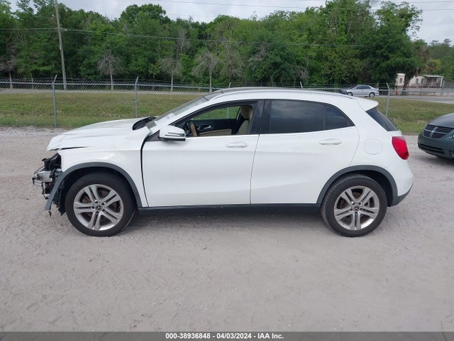Mercedes-Benz GLA 250 2018 WDCTG4EB8JJ486122 Image 15