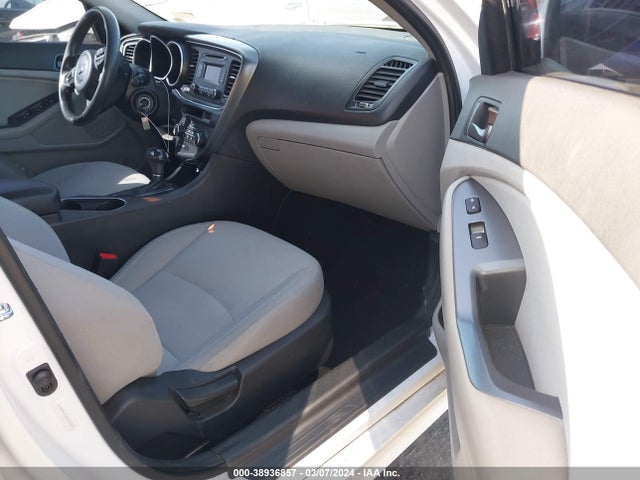 KIA Optima Lx 2014 5XXGM4A73EG309487 Image 5