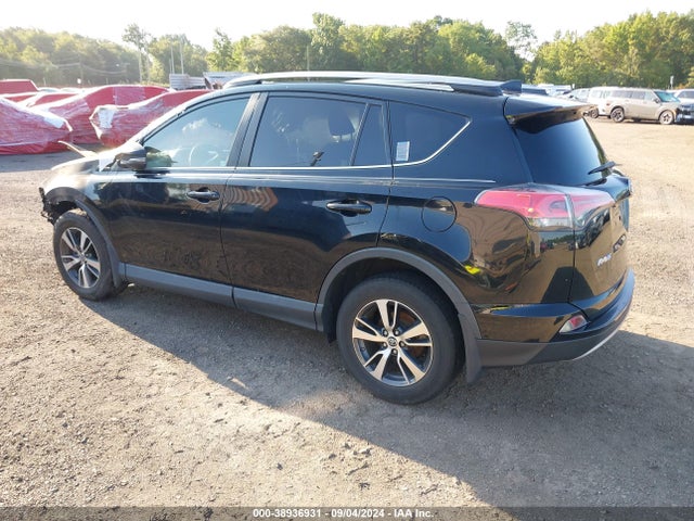 Toyota Rav4 Xle 2017 2T3RFREV1HW658982 Image 3
