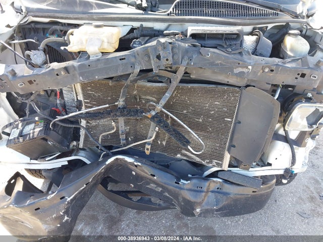 Chevrolet Express 3500 Work Van 2014 1GCZGTCG5E1205134 Image 10