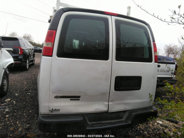 Chevrolet Express 3500 Work Van 2014 1GCZGTCG5E1205134 Image 16