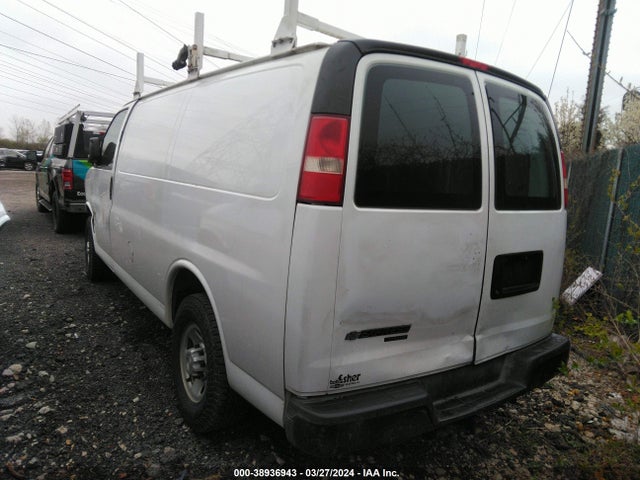 Chevrolet Express 3500 Work Van 2014 1GCZGTCG5E1205134 Image 3