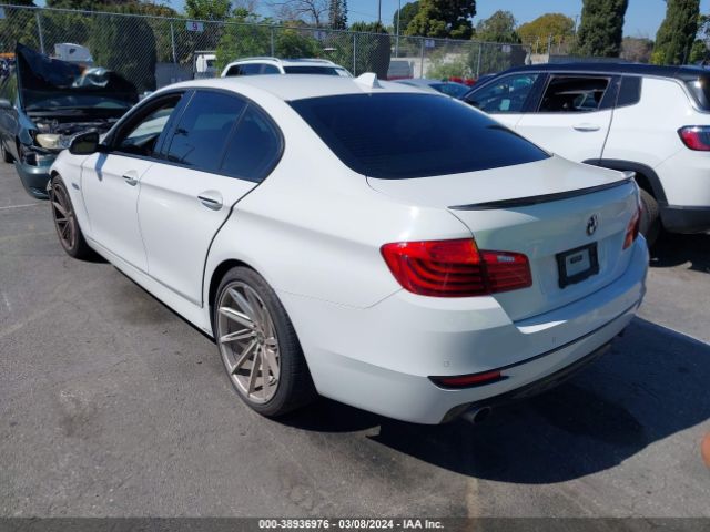 WBA5B1C52FD922295 BMW 535i