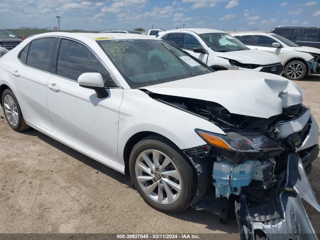 Toyota CAMRY LE 2023 4T1C11AK5PU168201 главное изображение