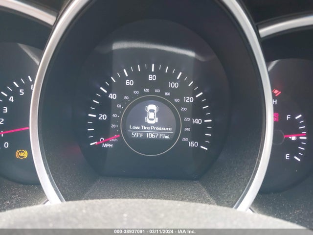 KIA Optima Lx 2015 KNAGM4A70F5647481 Image 7