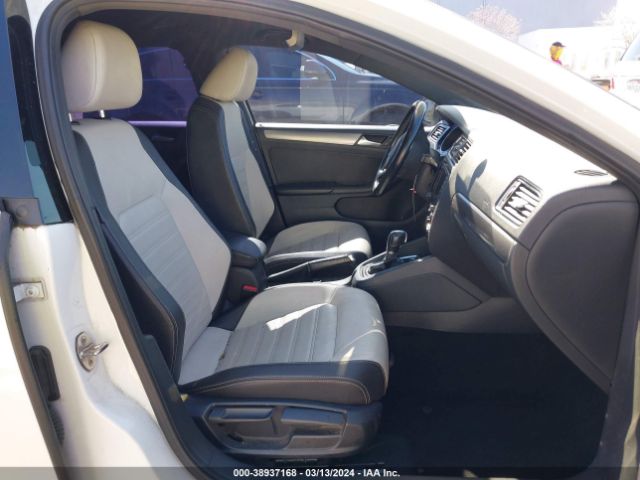 3VWD17AJ7GM394499 Volkswagen Jetta 1.8t Sport
