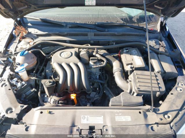 3VW2K7AJ8EM217994 Volkswagen Jetta 2.0l S