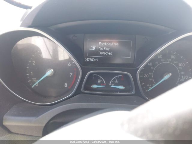 1FMCU0HD1KUA67545 Ford ESCAPE SEL