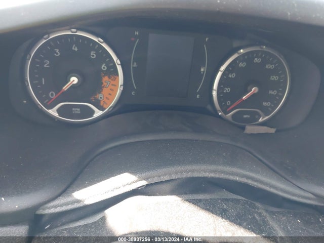 ZACCJBAB1JPH89504 Jeep Renegade Upland Edition 4x4