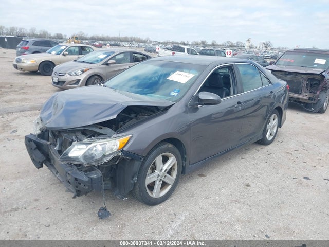Toyota CAMRY SE 2014 4T1BF1FKXEU464883 Image 2