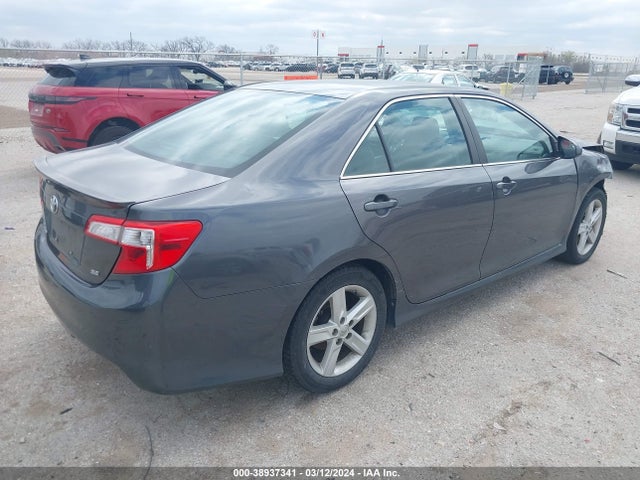 Toyota CAMRY SE 2014 4T1BF1FKXEU464883 Image 4