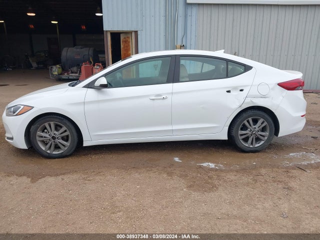 Hyundai Elantra 2017 5NPD84LF0HH162985 Image 31