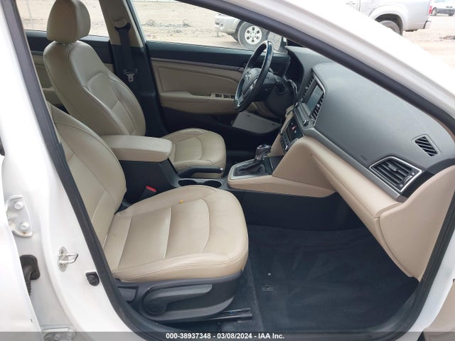 Hyundai Elantra 2017 5NPD84LF0HH162985 Image 22