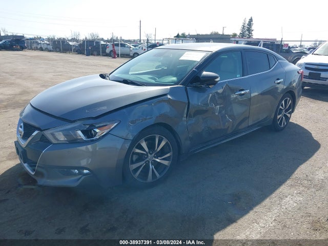 Nissan Maxima 3.5 Platinum 2017 1N4AA6AP9HC404365 Image 2