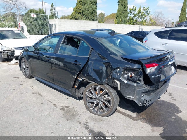 Toyota COROLLA SE 2020 5YFS4RCE2LP004635 Image 3