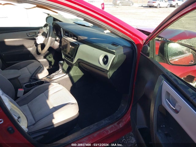 Toyota COROLLA LE 2019 5YFBURHE7KP864215 Image 5