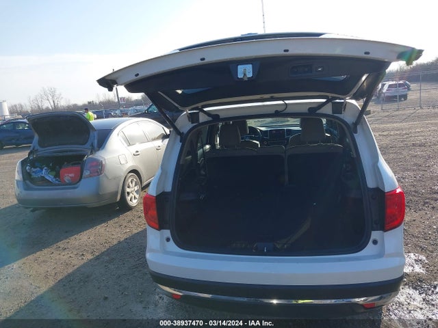 Honda Pilot Touring 2017 5FNYF6H9XHB102104 Image 16