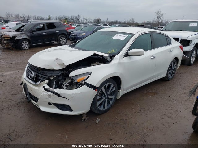 Nissan Altima 2.5 Sr 2016 1N4AL3APXGC283482 Image 2