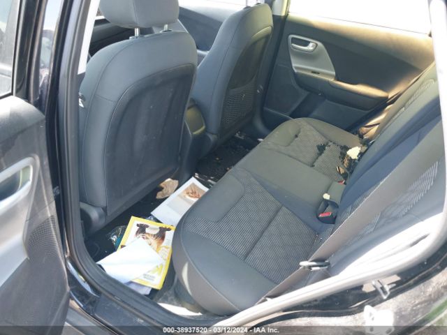 KNDCB3LC8L5365628 KIA NIRO LX