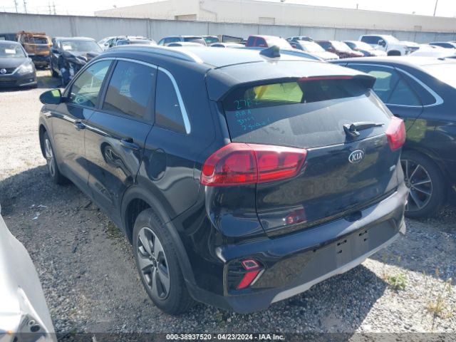 KNDCB3LC8L5365628 KIA NIRO LX