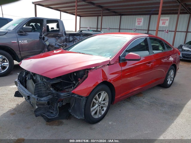 Hyundai SONATA SE 2015 5NPE24AFXFH075617 Image 2