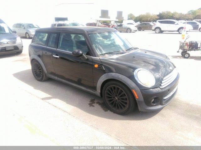 2011 MINI COOPER CLUBMAN WMWZF3C55BT187913 Photo 0