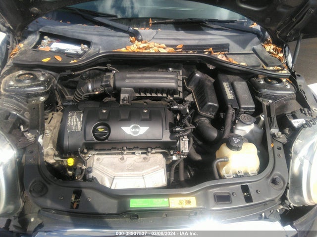 2011 MINI COOPER CLUBMAN WMWZF3C55BT187913 Photo 9