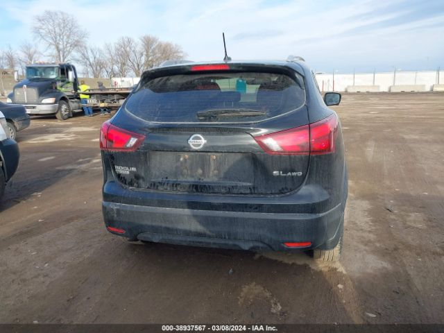 JN1BJ1CR4JW253605 Nissan Rogue Sport Sl