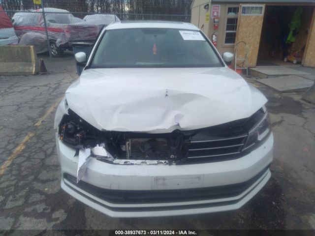 3VWD17AJ3FM287979 Volkswagen Jetta 1.8t Se