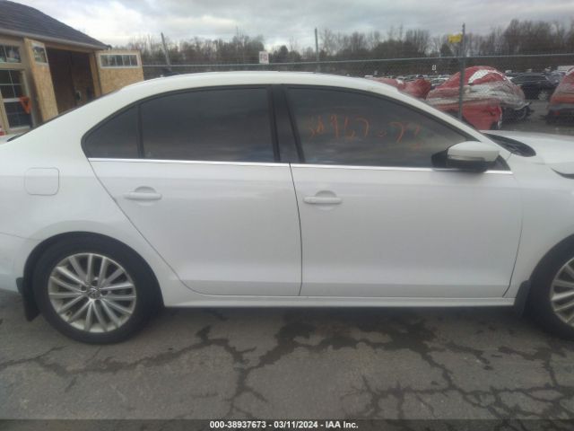 3VWD17AJ3FM287979 Volkswagen Jetta 1.8t Se