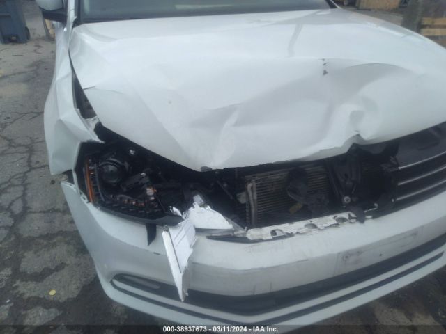 3VWD17AJ3FM287979 Volkswagen Jetta 1.8t Se