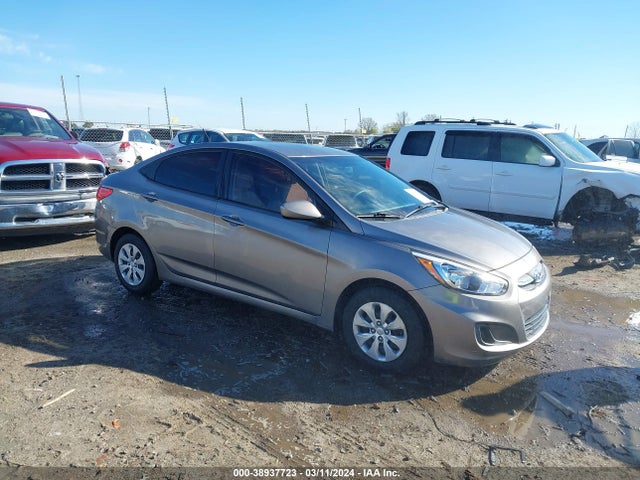Hyundai ACCENT SE 2017 KMHCT4AE7HU360811 Image 1